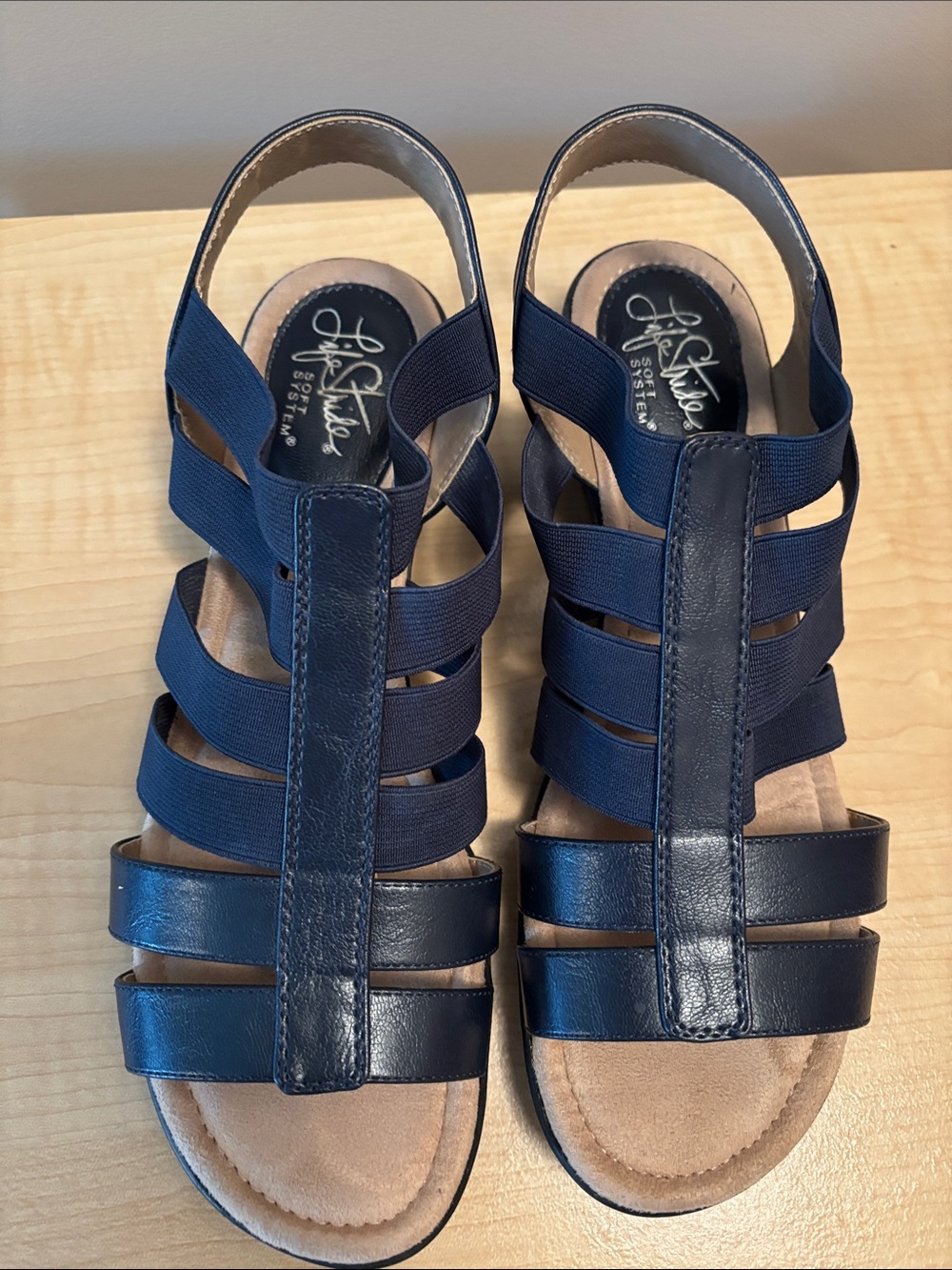 NEW Life Stride Toni, Navy Sparta Multi-Strap Elastic Sandals for Women - Size 8